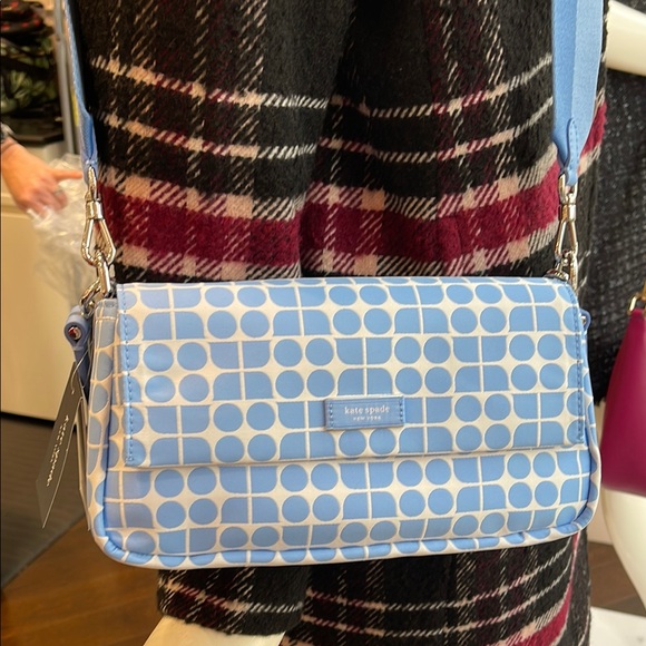 Kate Spade Noel Jacquard Convertible Crossbody Canvas XBody
Astral Blue
NWT - Picture 2 of 16
